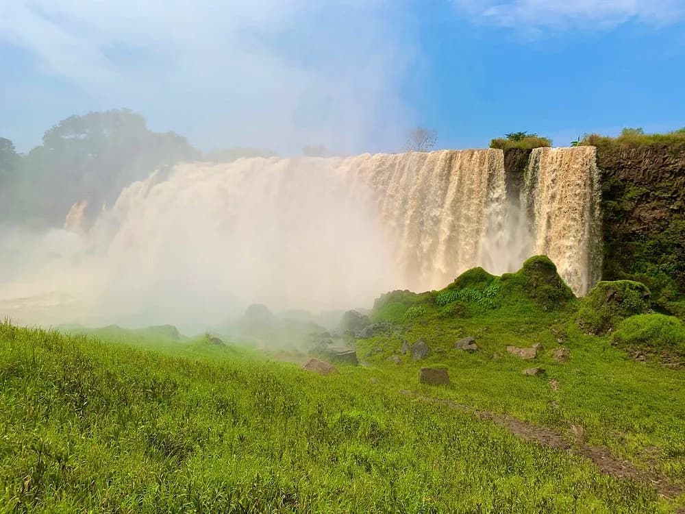 Blue Nile Falls preview 2