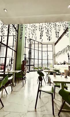 Moyos Cafe preview