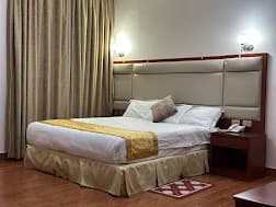 Consolar International Hotel preview 2