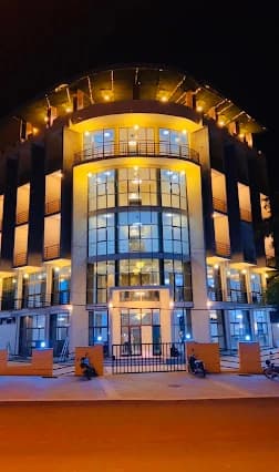 Daros International Hotel preview
