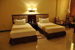 Florida International Hotel preview 3