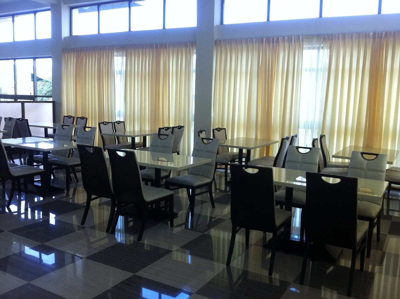 International Canaan Hotel preview 2