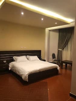Milkomi Hotel preview 3