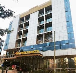 Northern Star International Hotel preview 3
