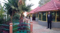 Paradise Hotel preview 1