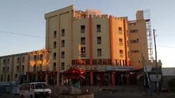 Wonderland Hotel preview 1