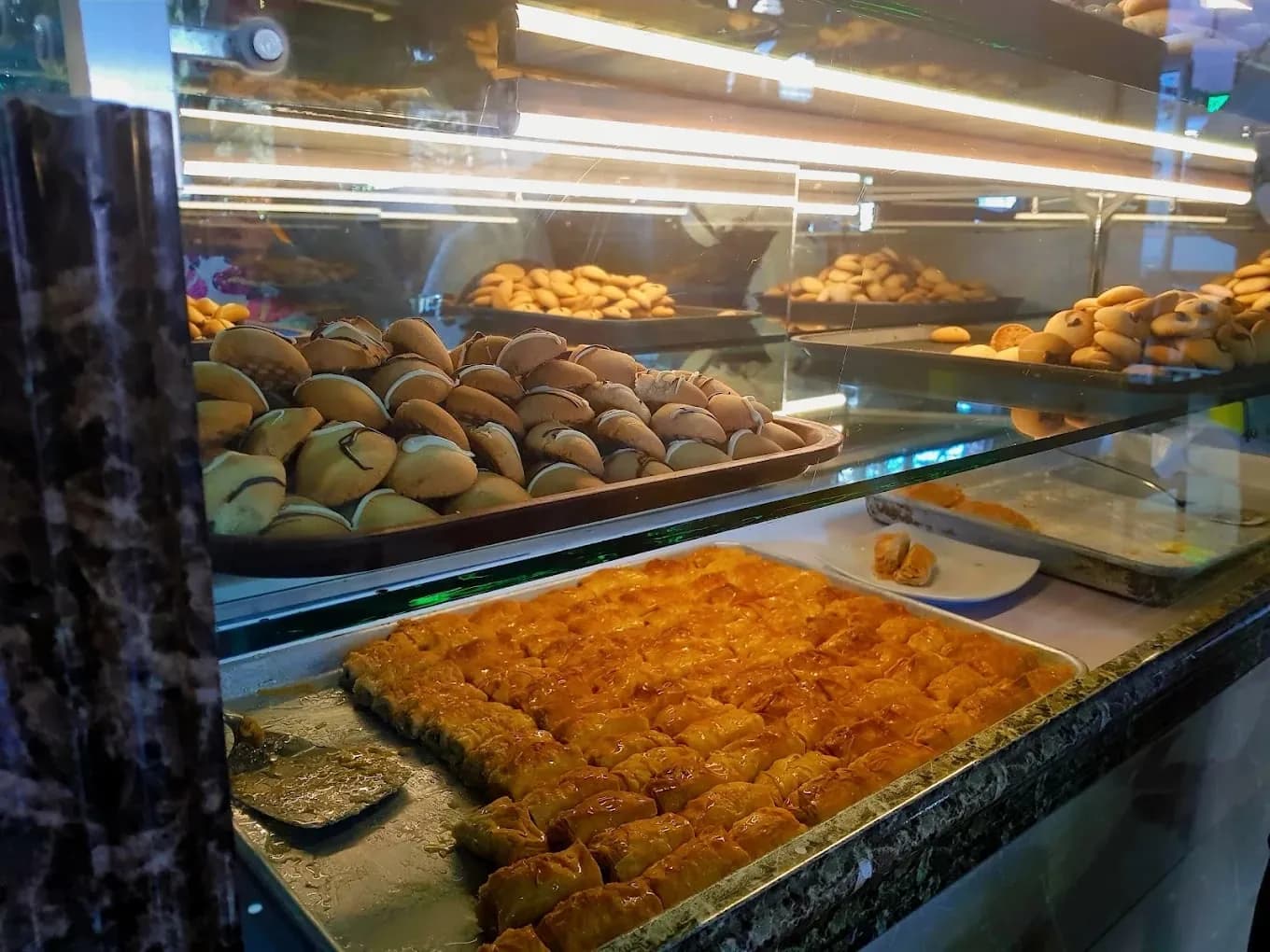 Berhomi Bakery and Pastry preview