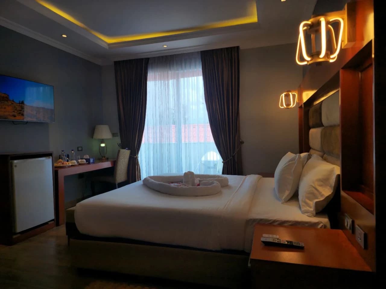 2RN SOLOMON Hotel and Spa preview 1