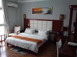Ardi Hotel preview 1