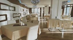 Diamond Luxury Hotel preview 1