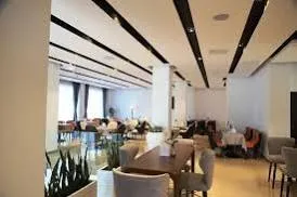 Hayes Hotel preview thumbnail 5